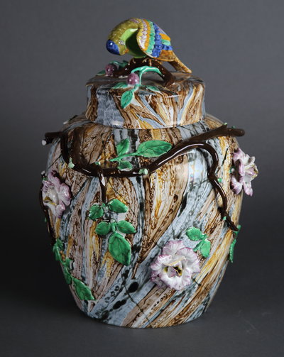 Deckelvase, Marieberg, um 1770 Deckelvase, Marieberg, um 1770