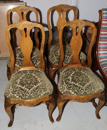 4 Stühle im Barockstil